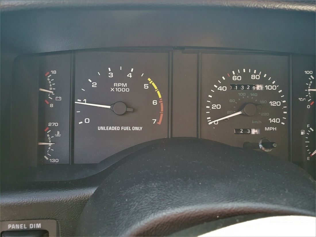 1990 Ford Mustang - photo 12