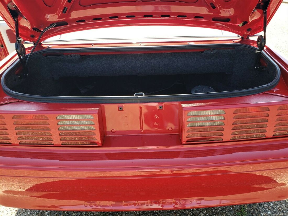 1990 Ford Mustang - photo 8