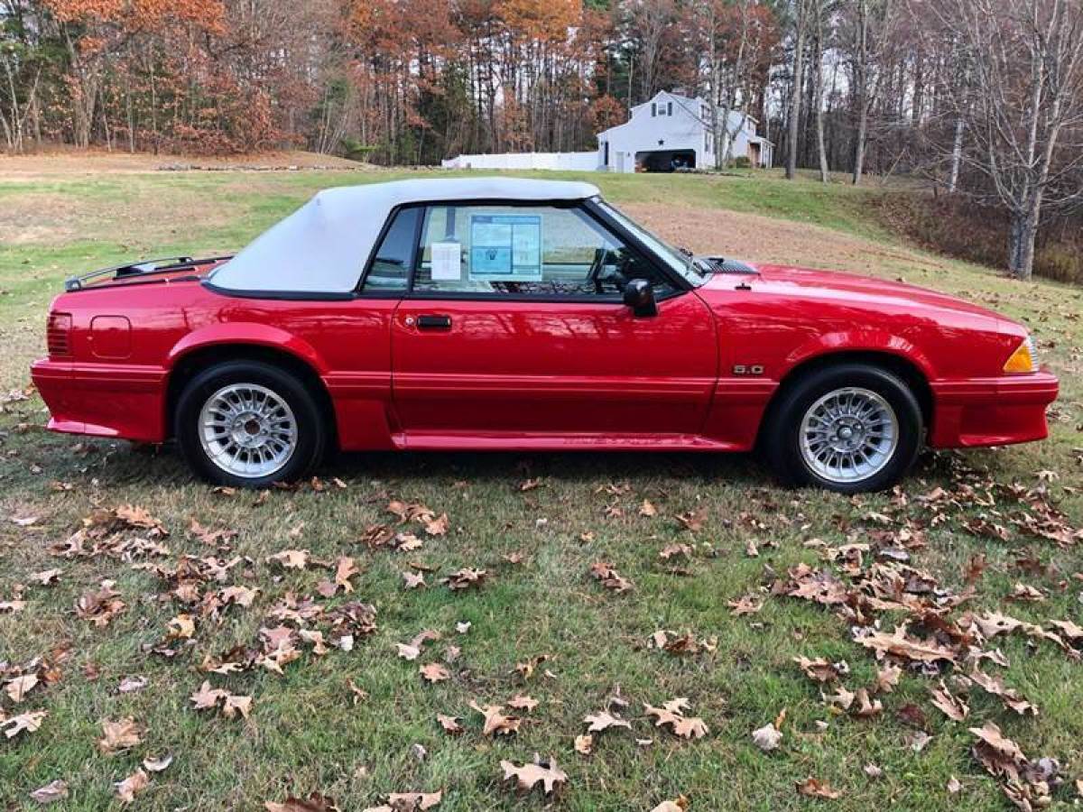 1990 Ford Mustang GT 2dr Convertible - photo 9