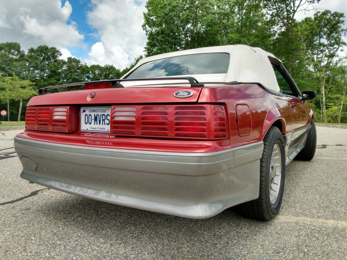 1990 Ford Mustang GT - photo 5