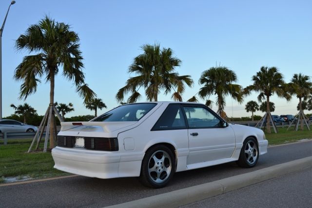 1990 Ford Mustang GT - photo 5