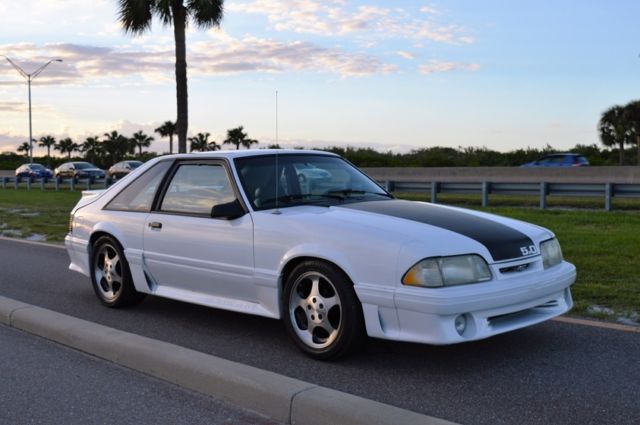 1990 Ford Mustang GT - photo 7