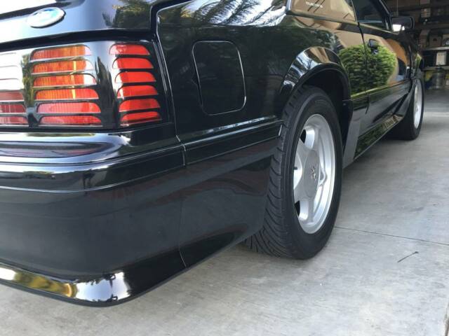 1990 Ford Mustang GT - photo 10