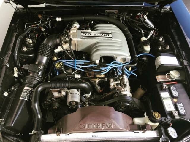 1990 Ford Mustang GT - photo 12