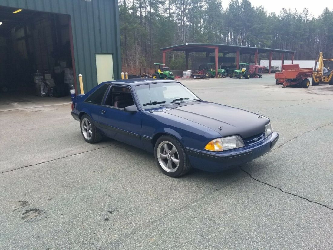 1990 Ford Mustang LX - photo 2