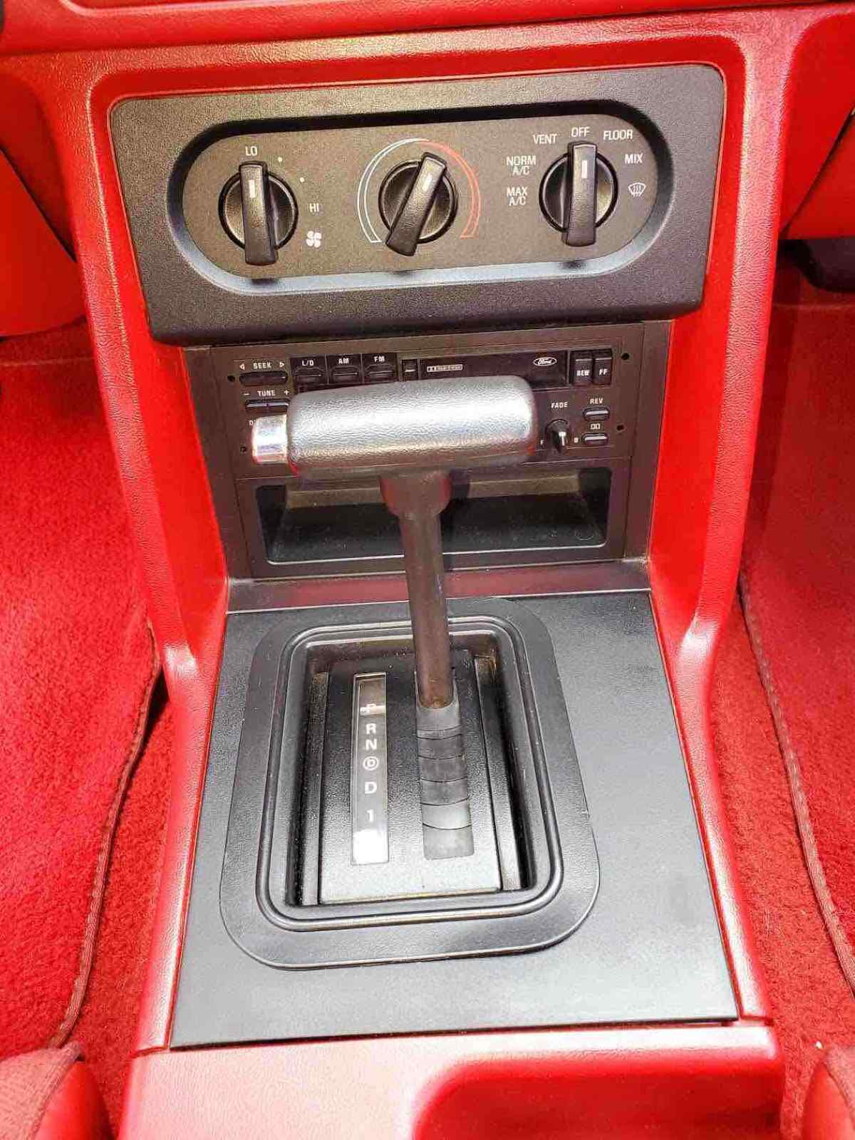 1990 Ford Mustang LX - photo 12