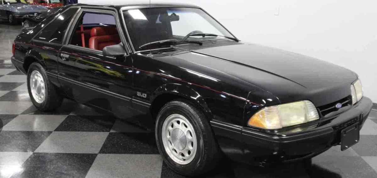 1990 Ford Mustang LX - photo 8