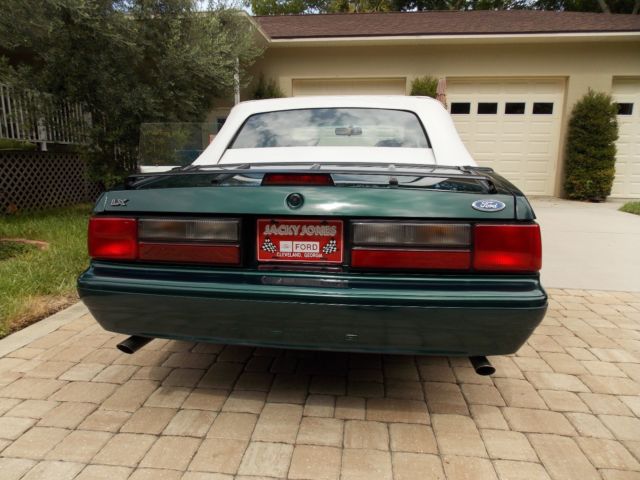 1990 Ford Mustang 7up Limited Edition - photo 4