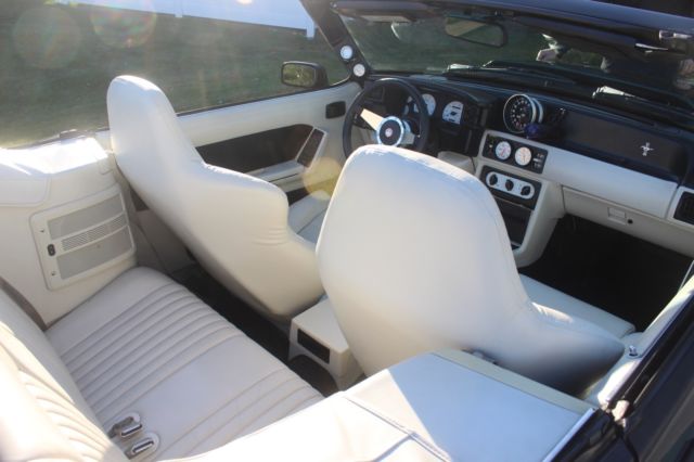 1990 Ford Mustang LX Convertible - photo 6
