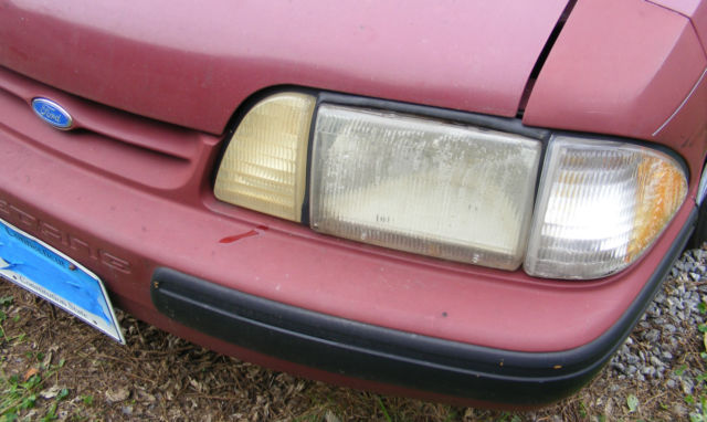 1990 Ford Mustang - photo 3