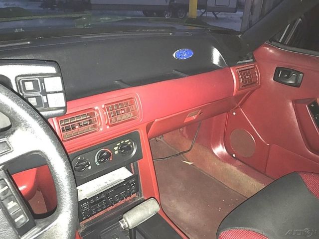 1990 Ford Mustang LX - photo 11