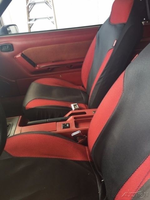1990 Ford Mustang LX - photo 9