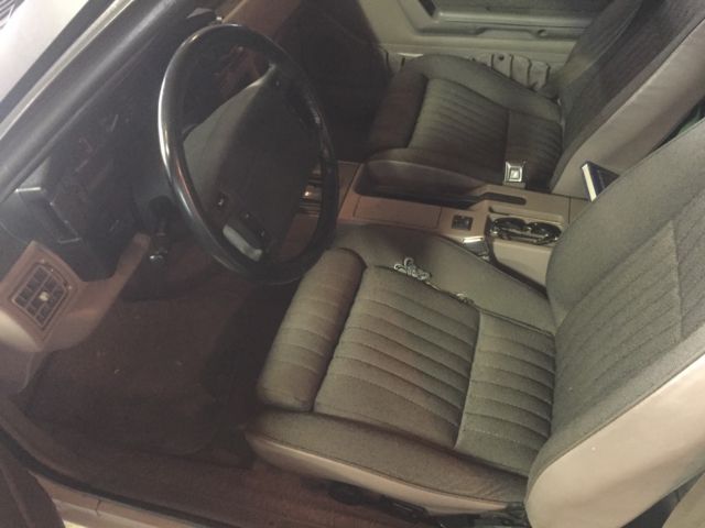1990 Ford Mustang LX - photo 11
