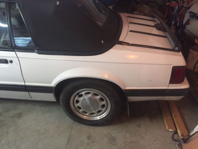 1990 Ford Mustang LX - photo 8