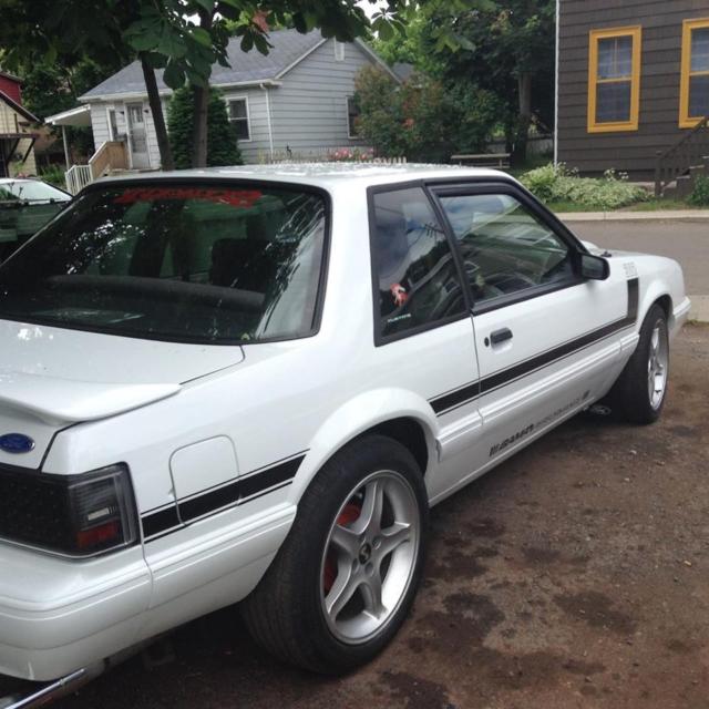 1990 Ford Mustang LX - photo 2