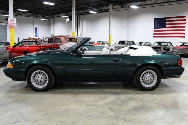 1990 Ford Mustang LX 5.0 - photo 3