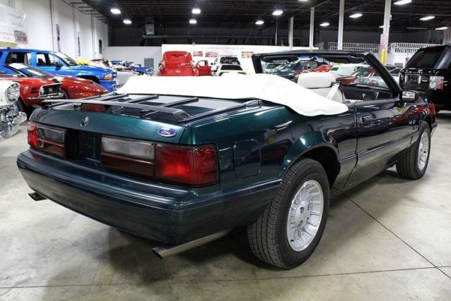 1990 Ford Mustang LX 5.0 - photo 6