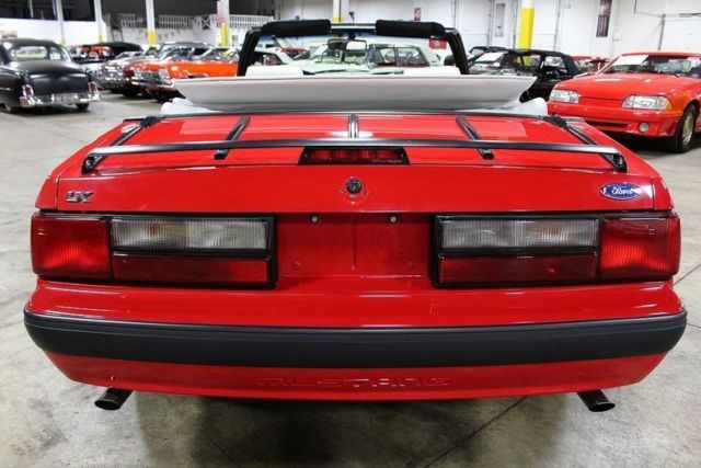 1990 Ford Mustang LX 5.0 Convertible - photo 4
