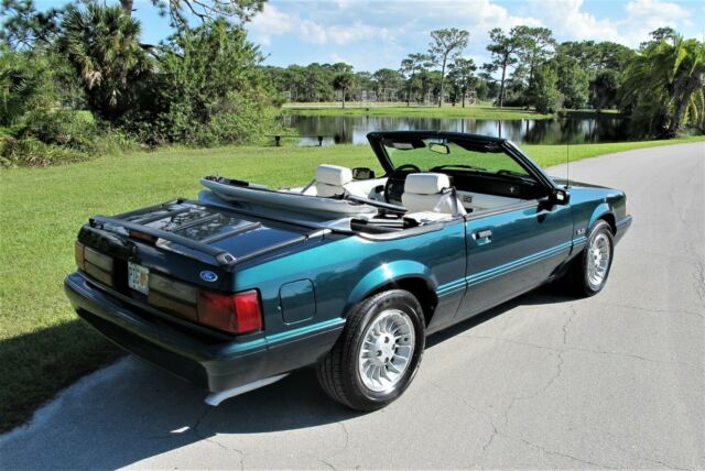 1990 Ford Mustang LX - photo 7