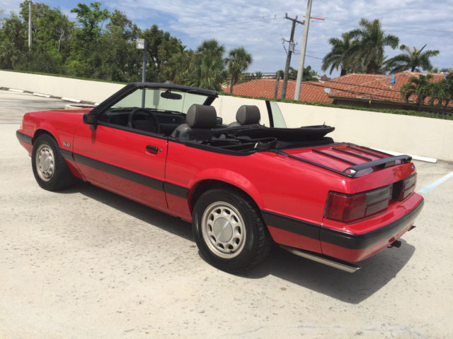 1990 Ford Mustang LX CONVERTIBLE - photo 3