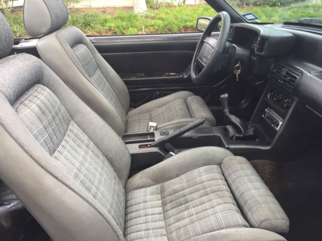 1990 Ford Mustang LX CONVERTIBLE - photo 9