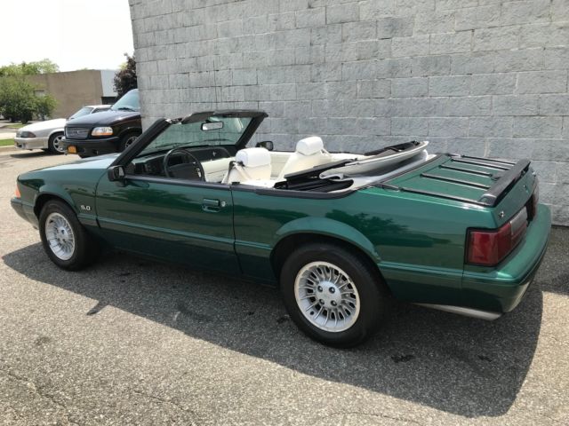 1990 Ford Mustang LX 7UP Feature Car - photo 4