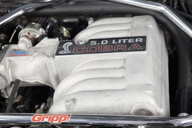 1990 Ford Mustang LX 5.0L convertible - photo 11