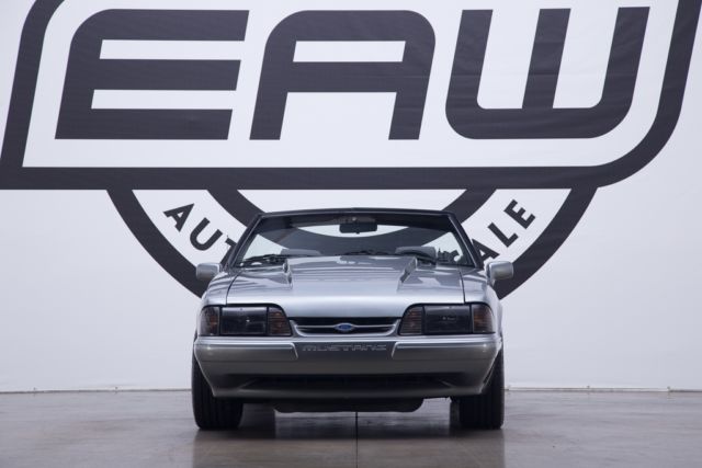 1990 Ford Mustang LX 5.0L convertible - photo 6