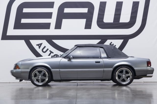 1990 Ford Mustang LX 5.0L convertible - photo 8