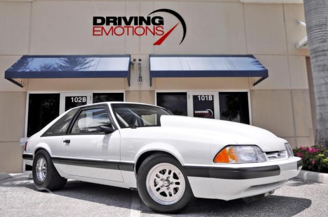 1990 Ford Mustang LX