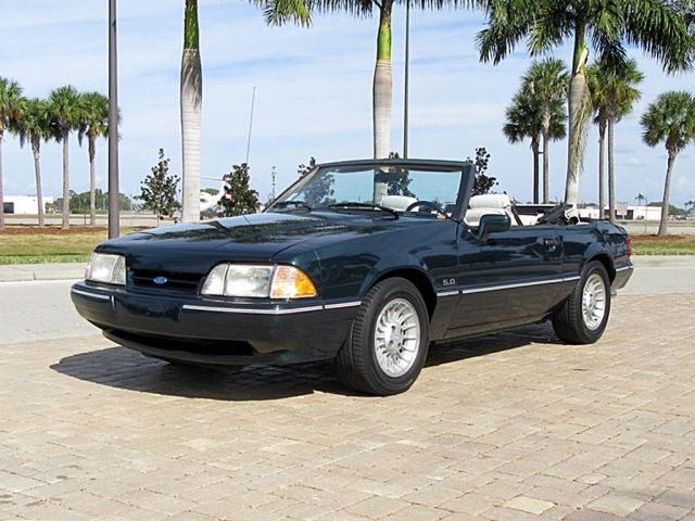 1990 Ford Mustang LX Convertible 2-Door - photo 4