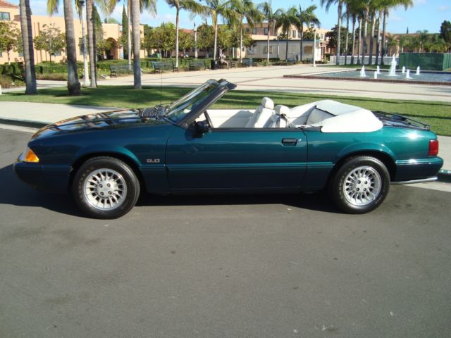 1990 Ford Mustang LX - photo 2