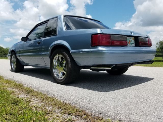 1990 Ford Mustang LX - photo 3