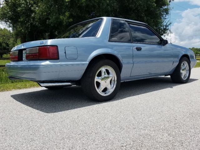 1990 Ford Mustang LX - photo 4