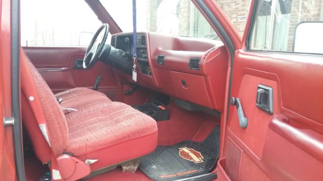 1990 Ford Ranger STX Standard Cab Pickup 2-Door - photo 2