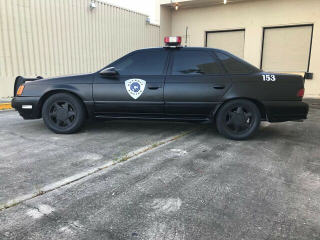 1990 Ford Taurus SHO - photo 5