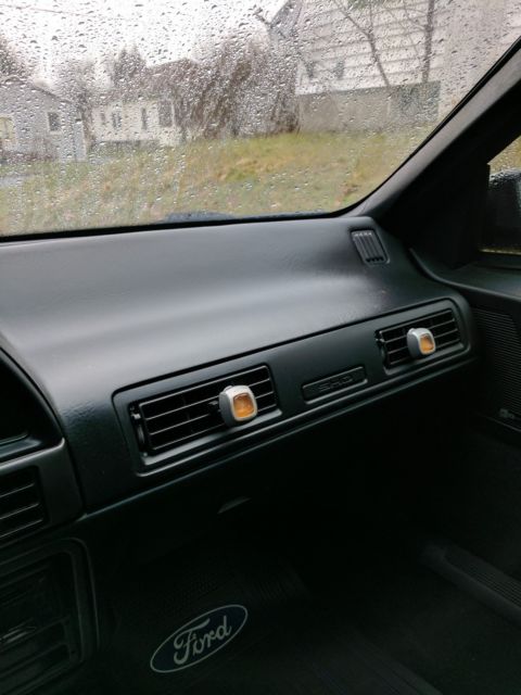 1990 Ford Taurus SHO - photo 13