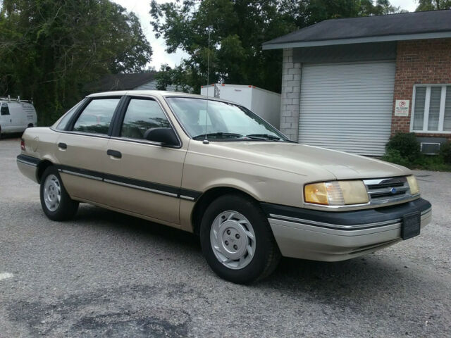 1990 Ford Tempo - photo 4