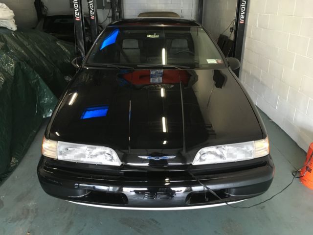 1990 Ford Thunderbird, all original 498 miles 1990 Ford Thunderbird supercoupe
