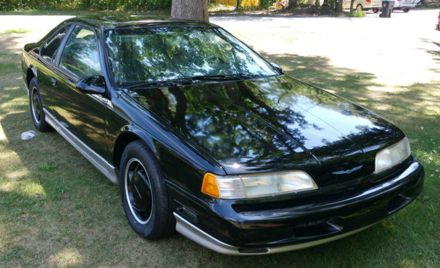 1990 Ford Thunderbird - photo 2