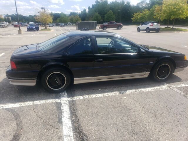 1990 Ford Thunderbird - photo 11