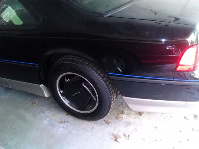 1990 Ford Thunderbird - photo 2