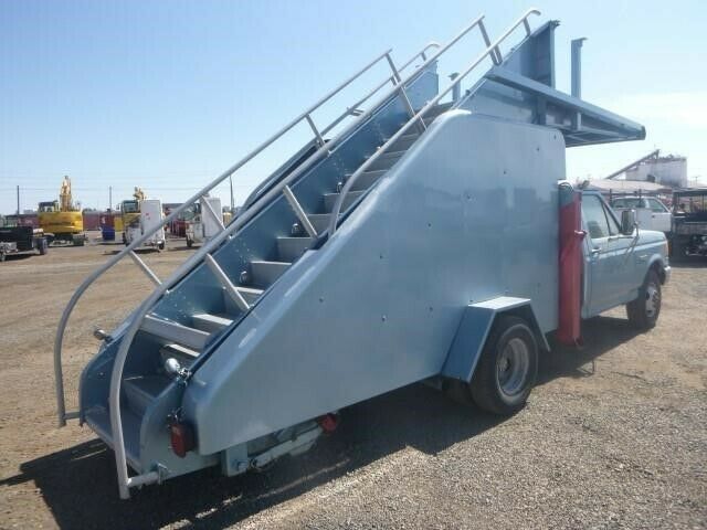 1990 Ford F-350 - photo 2