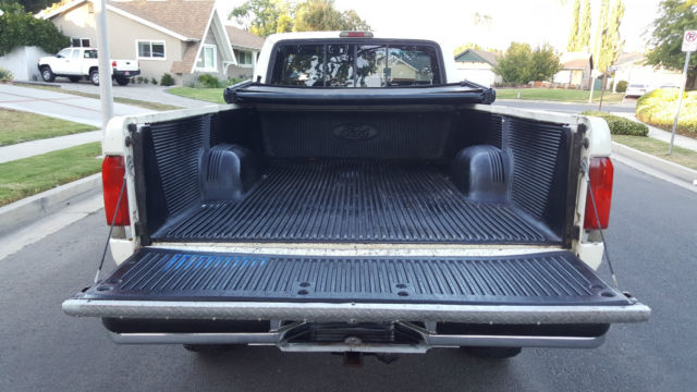 1990 Ford F-250 XLT LARIAT 4X4 SUPER NICE 4 INCH LIFT 5,8 EFI V8 - photo 11