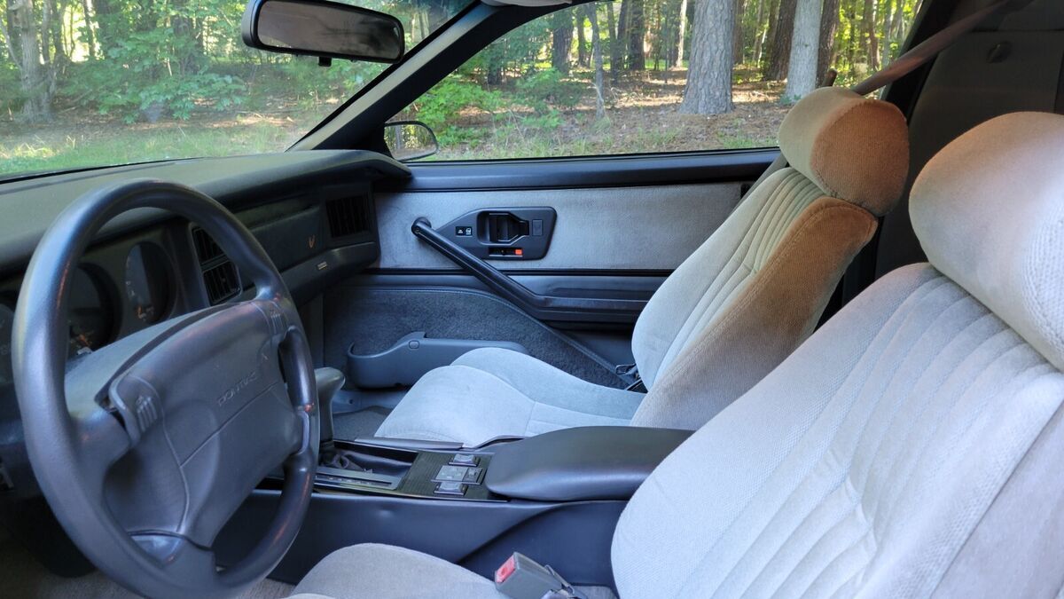 1990 Pontiac Firebird - photo 12