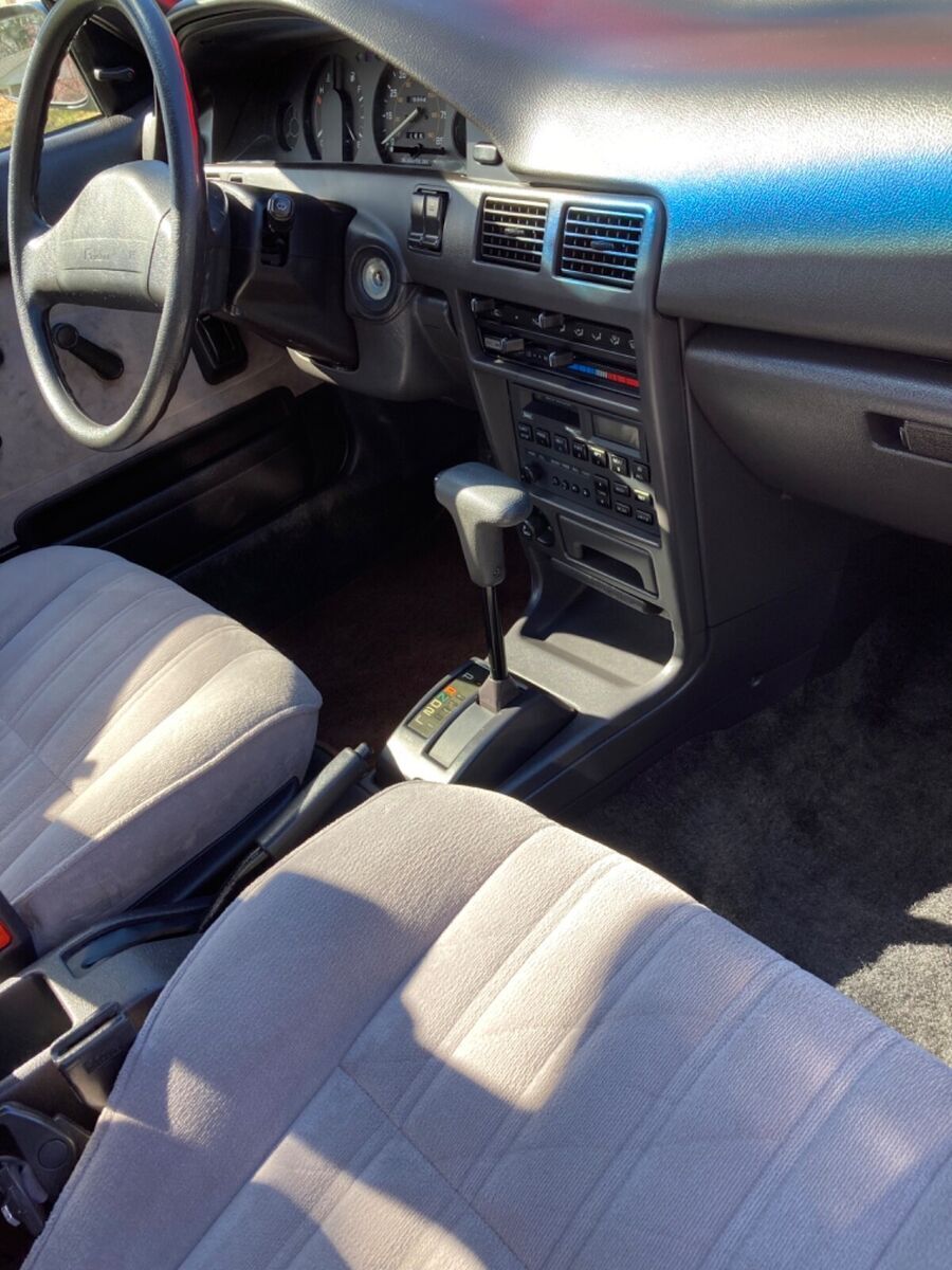 1990 Geo Prizm Hatchback - photo 8