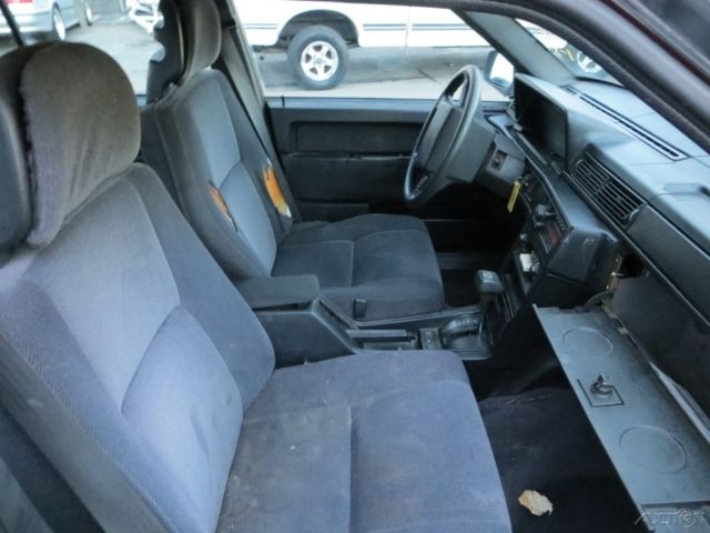 1990 Volvo 740 GL - photo 12