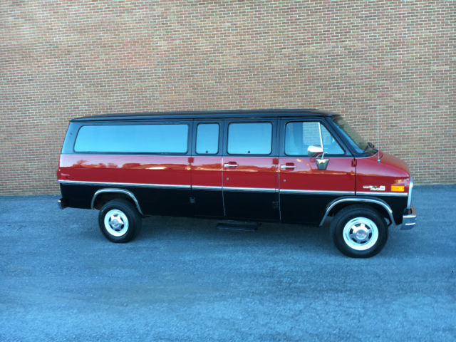 1990 GMC Savana Rally STX - photo 2