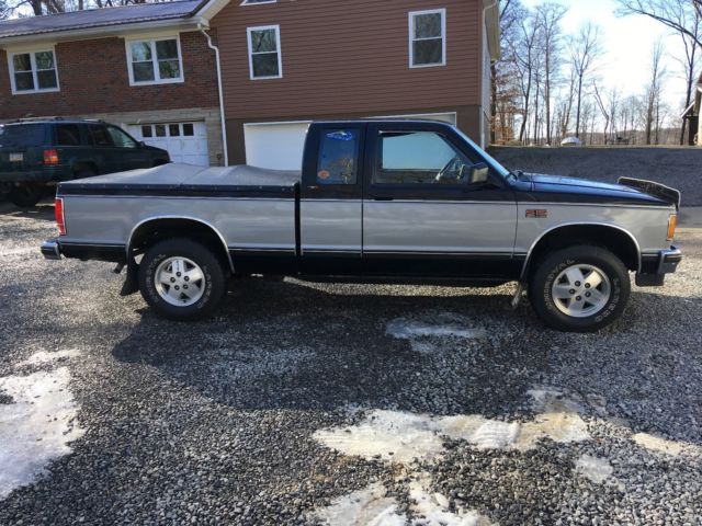 1990 GMC S-15 Extended Cab 4x4 1990 GMC S15