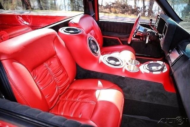 1990 GMC Sierra 1500 Custom Resto-Mod Pickup Truck - photo 10